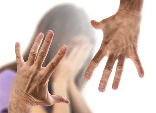 Biduan ditampar di panggung Grobogan (Sumber: Pixabay/geralt)