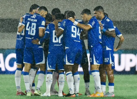 Jadwal Persib di November 2025 (Sumber: Instagram/@persib)