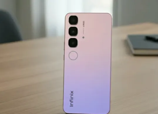 HP Infinix Hot 70. (Sumber: YouTube/ Pan Channel)