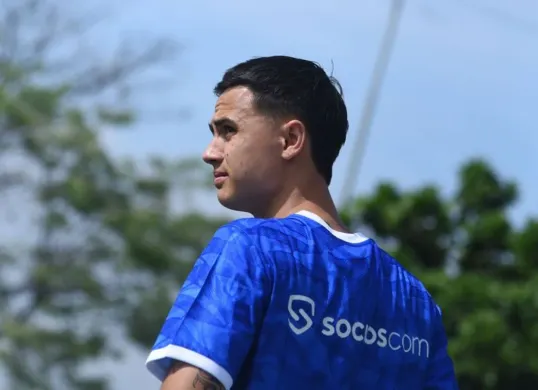Eliano Reijnders kecewa Persib berhasil kecolongan (Sumber: Persib)