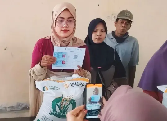 Daftar penerima bansos beras 2025 (Sumber: bekasikab.go.id)