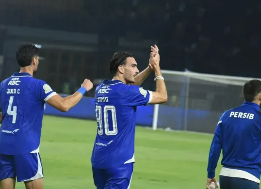 Jadwal Persib Bandung di BRI Super League musim 2025/2026 . (Sumber: Instagram/@andrewcadabra)