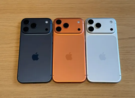 Apakah iPhone 17 di Indonesia masih memiliki slot SIM fisik? (Sumber: X/@digimaga)