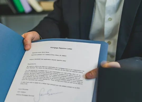 Cara buat surat lamaran kerja pakai ChatGPT. (Sumber: Pexels/NDE)