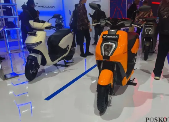Honda dan Aismoli mengusulkan subsidi lebih besar untuk motor listrik berteknologi tinggi. (Sumber: Poskota/Erwan Hartawan)