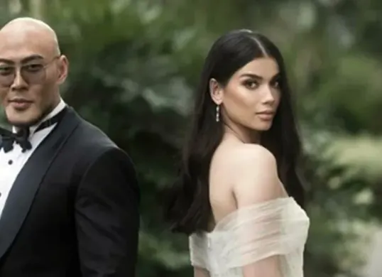 Isu keretakan rumah tangga Deddy Corbuzier dan Sabrina Chairunnisa mencuat. Ini rangkuman aksi unfollow, penghapusan foto. (Sumber: X/Lonewolf)