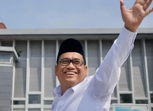 Rekam jejak kasus Amir Hamzah Wabup Lebak yang disinggung mangan napi oleh Bupati Lebak. (Sumber: Instagram/@amir.hamzah.official)