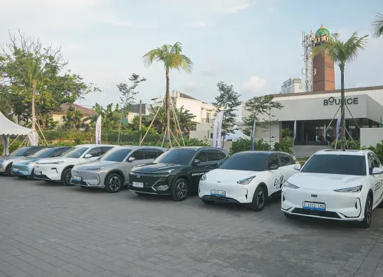 Geely Auto Indonesia rayakan Hari Kartini melalui kegiatan bertajuk Geely Drive and Rally – Play Fully Refined (Sumber: Geely)