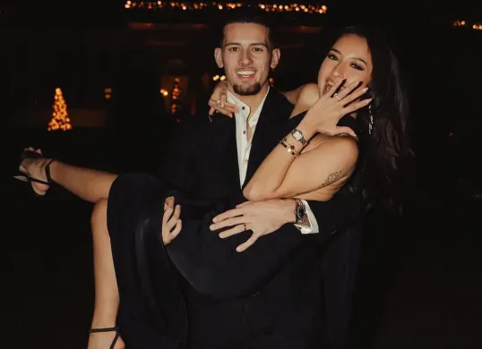 Jennifer Coppen dan Justin Hubner bakal menikah tahun 2026 ini. (Sumber: Instagram/@jennifercoppenreal20)