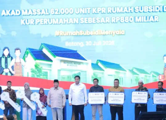 Aakad massal dan serah terima kunci digelar di Puri Delta City Side, Kabupaten Batang, Jawa Tengah, Kamis, 30 Juli 2026. (Sumber: Dok. BNI)