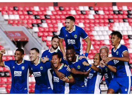Jadwal final Piala Presiden 2026 Persib vs Persebaya lengkap dengan tanggal, jam kick-off, stadion, siaran langsung Indosiar, dan link live streaming Vidio. (Sumber: X/@SiaranBolaLive)