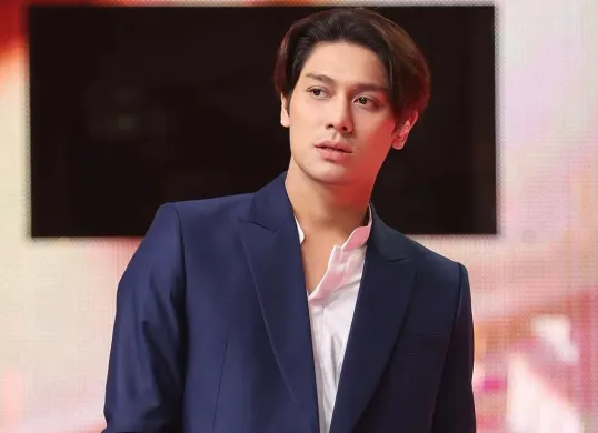 Aktor sekaligus presenter Rizky Billar mengaku menjadi korban dugaan penggelapan dana senilai Rp3,1 miliar yang diduga melibatkan orang terdekatnya. (Sumber: Instagram/@rizkybillar)