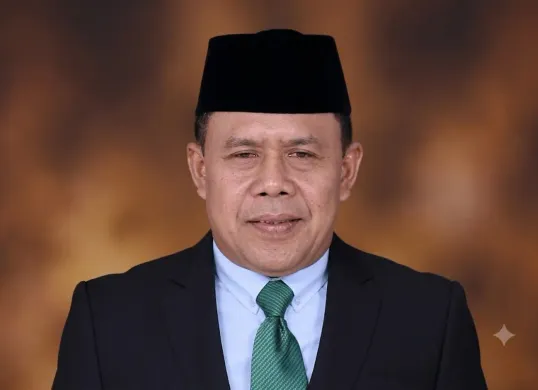 Anggota DPRD Kota Depok, Babai Suhaimi yang viral usai melakukan sementara akses menuju Tempat Pembuangan Akhir (TPA) Cipayung, Kota Depok karena diduga untuk acara hajatan anaknya. (Sumber: Dok. DPRD Kota Depok)