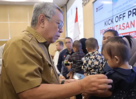 Wali Kota Tangerang Selatan Benyamin Davnie, saat membuka peluncuran Program SIGAP Anak Sehat 2026. (Sumber: Istimewa)