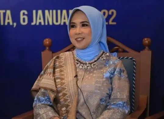 Aida S Budiman resmi diusulkan oleh Presiden Prabowo Subianto untuk menduduki posisi Deputi Gubernur Senior Bank Indonesia (DGS BI). (Sumber: Dok.Alumni IPB)