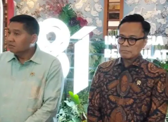 Menteri PKP, Maruarar Sirait (kiri) dan Chief Operation Officer Danantara, Dony Oskaria (kanan). (Sumber: Istimewa)