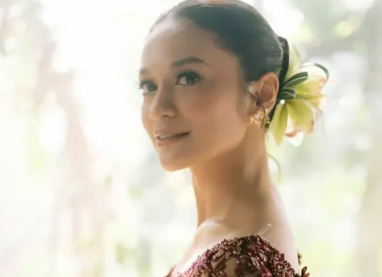 Profil dan biodata Hana Malasan, aktris yang resmi dilamar pembalap nasional, Sean Gelael. (Sumber: Instagram/@hanamalasan)