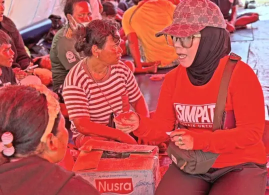 TelkomGroup hadirkan dukungan bagi masyarakat terdampak gempa bumi di Nusa Tenggara Timur (NTT) melalui penyediaan paket darurat dan akses internet gratis. (Sumber: Telkom Indonesia)