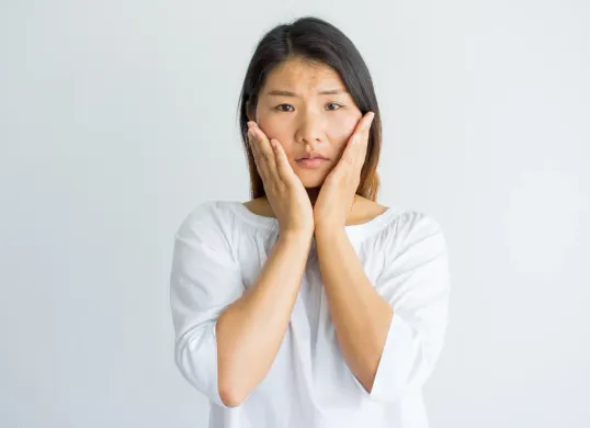 Simak tips perawatan kulit dari Dokter Eklendro Senduk. (Sumber: Magnific/katemangostar)