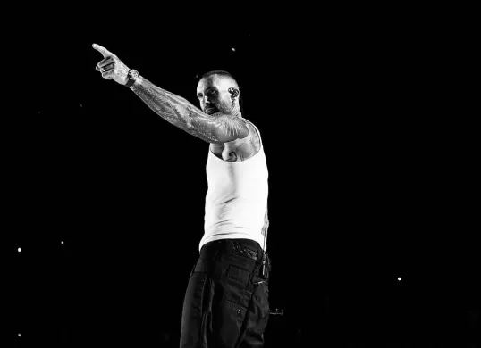 Maroon 5 yang dipimpin Adam Levine dijadwalkan kembali menggelar konser di Jakarta International Stadium (JIS), Jakarta Utara, pada 5 Februari 2027. (Sumber: Instagram/@maroon5)