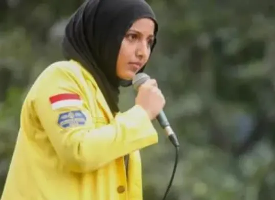 Fathimah Azzahra Wakil Ketua BEM UI merupakan lulusan SMAN 3 Depok. (Sumber: Threads/@anisaahn)