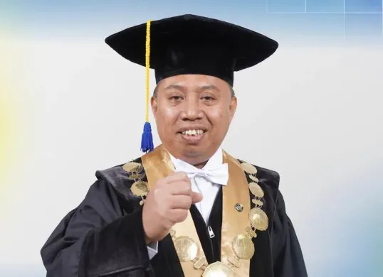Rektor Universitas Jenderal Soedirman (Unsoed), Akhmad Sodiq terjaring dalam operasi tangkap tangan (OTT) Komisi Pemberantasan Korupsi (KPK). (Sumber: Instagram/@unsoedofficial_1963)