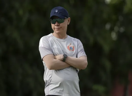 Shin Tae-yong memimpin Persija Jakarta dalam persiapan menghadapi Super League 2026-2027 setelah menjalani TC selama dua pekan di Thailand. (Sumber: Persija)