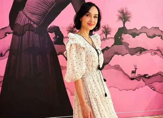 Sara Wijayanto diterpa isu perselingkuhan di media sosial. (Sumber: Instagram/@sarawijayanto)