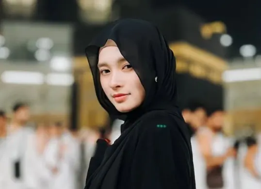 Inara Rusli melaporkan Virgoun ke Komnas PA karena kesulitan bertemu anak-anaknya. (Sumber: Instagram/@mommy_starla)