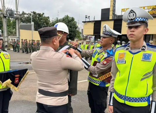 Gelar pasukan Operasi Keselamatan Jaya 2026 di Mapolres Metro Depok, Senin, 2 Februari 2026 pagi. (Sumber: Dok. Satlantas Polres Metro Depok)