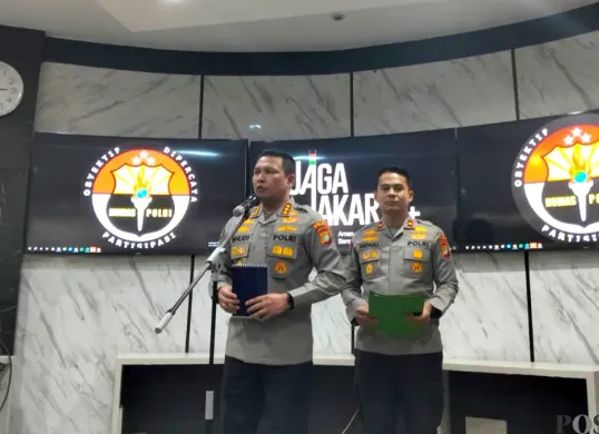 Kepala Bidang Humas Polda Metro Jaya Kombes Pol Budi Hermanto, saat ditemui di Polda Metro Jaya, Jakarta Selatan, Selasa, 3 Februari 2026. (Sumber: Poskota/Ali Mansur)