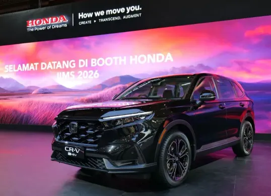 Honda melakukan penyegaran sejumlah model, termasuk CR-V e:HEV di IIMS 2026, JIExpo, Kemayoran, Jakarta Pusat. (Sumber: Dok. Honda)