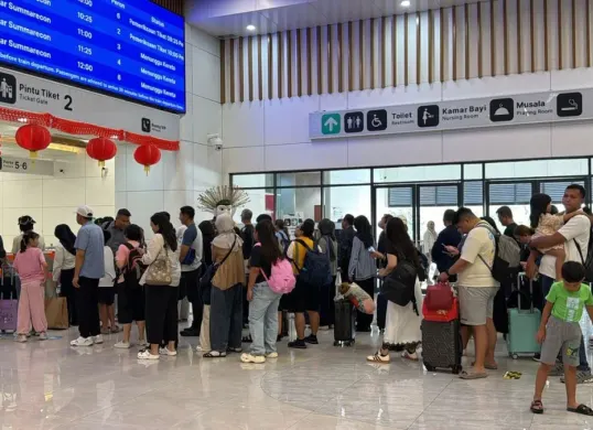 PT Kereta Cepat Indonesia China (KCIC) mencatat peningkatan signifikan jumlah penumpang Kereta Cepat Whoosh selama libur panjang akhir pekan Tahun Baru Imlek. (Sumber: Dok. KCIC)