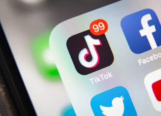 Ilustrasi logo Tiktok (Sumber: Wikimedia Commons)