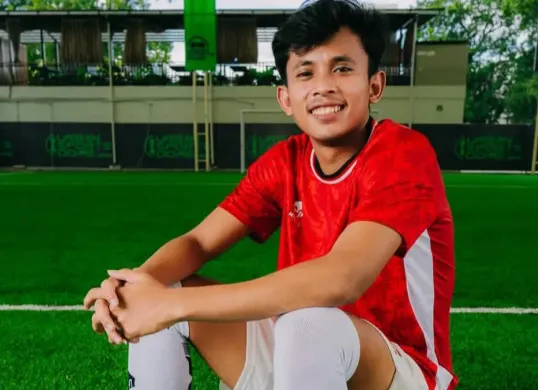 Pemain Timnas Indonesia sekaligus PSM Makassar Ricky Pratama dilaporkan ke polisi atas dugaan penganiayaan terhadap kekasihnya. (Sumber: Instagram/@rickypratama015)