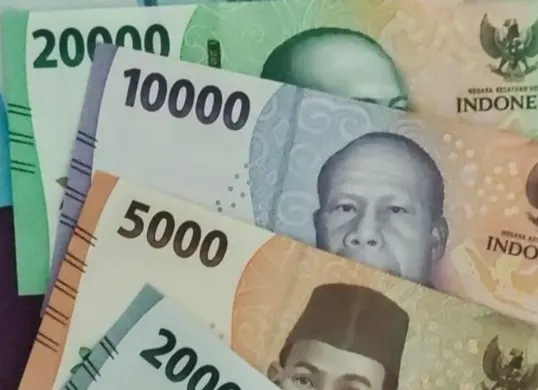 Cara tukar uang baru Lebaran 2026 di BCA, BRI, BNI, dan Mandiri. (Sumber: Pinterest)