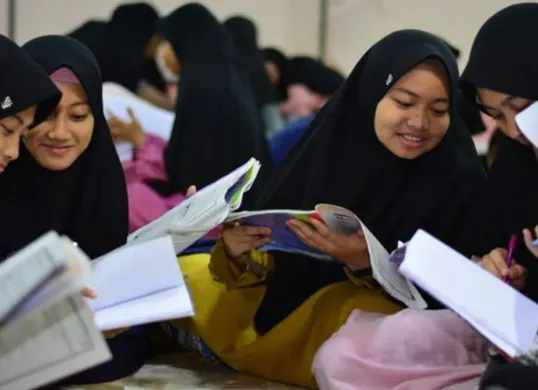 Ilustrasi - Para murid mengikuti kegiatan pesantren kilat puasa Ramadhan. (Sumber: Pondok Pesantren Darunnajah)