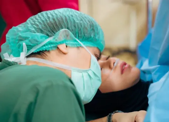 Pasangan selebritas Tanah Air, Rizky Billar dan Lesti Kejora telah dikaruniai anak ketiga yang lahir pada Senin, 23 Februari 2026. (Sumber: Instagram/@rizkybillar)