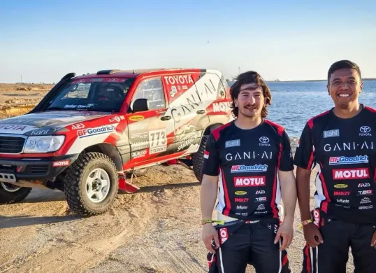 Julian Johan akan mewakili Indonesia di Rally Dakar 2026 setelah 14 tahun absen. (Sumber: Istimewa)