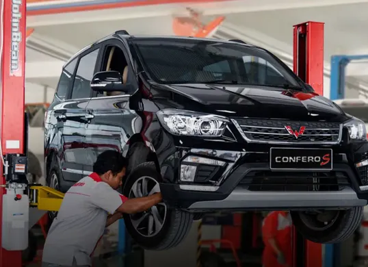 Ilutrasi panduan perawatan mobil pasca Nataru agar tetap aman dan nyaman. (Sumber: Wuling)