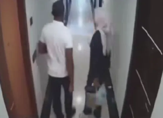 Heboh video CCTV viral, oknum kepsek dan guru PPPK (Sumber: TikTok/@infokepri86)