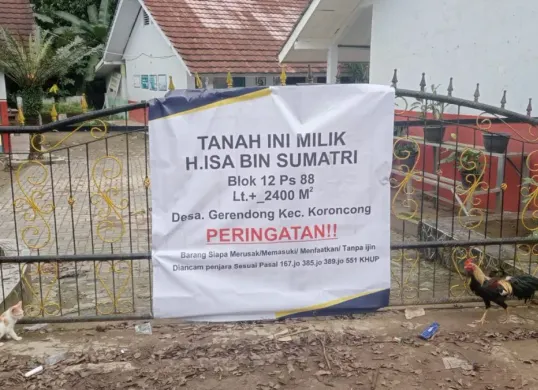 SDN Gerendong 1, Kecamatan Koroncong, Kabupaten Pandeglang, disegel. (Sumber: Dok. Warga)