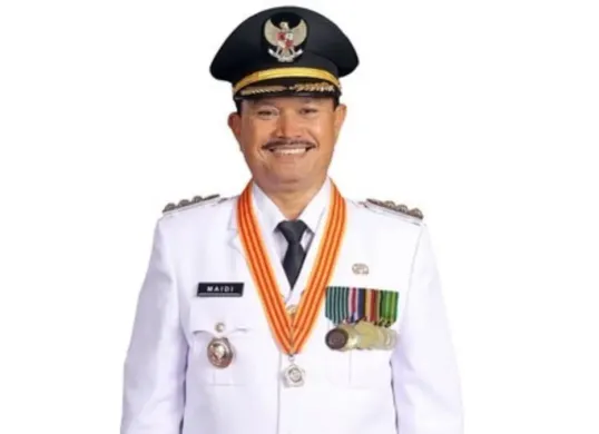 Wali Kota Madiun Maidi terjaring OTT KPK bersama dengan 15 orang. (Sumber: Wikipedia)