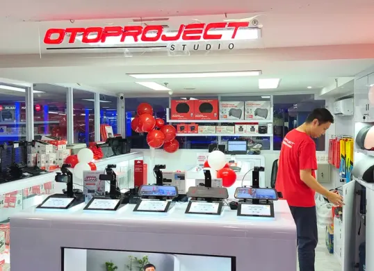 Otoproject Group resmi membuka Otoproject Studio di Kota Kasablanka, Jakarta. (Sumber: Poskota/Erwan Hartawan)