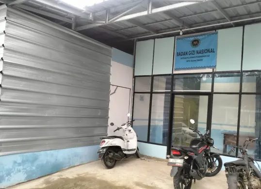 Salah satu dapur SPPG di Pandeglang yang sudah miliki SLHS. (Sumber: Poskota/Samsul Fatoni)