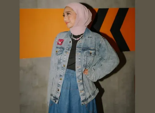 Potret chiki fawzi kembali dipercaya dampingi jemaah haji 2026 (Sumber: Instagram/@chikifawzi)