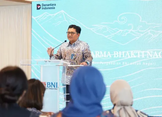 Direktur Human Capital & Compliance BNI, Munadi Herlambang memaparkan pilar penting perusahaan perbankan. (Sumber: Dok. Istimewa)