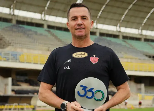 Rumor mengenai calon pelatih baru Persib Bandung kembali menghangat setelah nama pelatih asal Brasil, Osmar Loss Vieira, mencuat ke publik. (Sumber: Instagram/@_osmarloss)