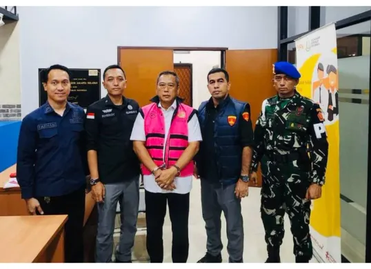 Kejaksaan Agung resmi menetapkan Brigjen Lalu Muhammad Iwan dalam kasus dugaan korupsi tata kelola Program Makan Bergizi Gratis (MBG) di Badan Gizi Nasional (BGN). (Sumber: X/@PartaiSocmed)