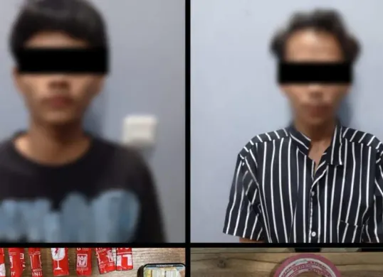 Tersangka MF dan TM bersama barang bukti narkotika. (Sumber: Polresta Serang Kota)